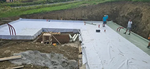 PVC strešné a izolačné práce – fotka 11