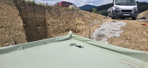 PVC strešné a izolačné práce – fotka 15